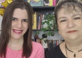 Mundo Autista vence prêmio de influenciadores digitais. Esta iniciativa celebrou as youtubers Sophia Mendonça & Selma Sueli Silva.