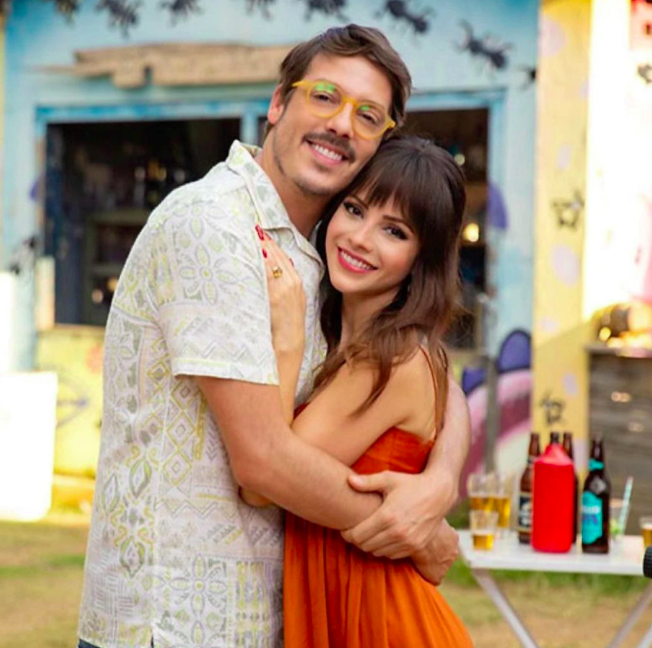Sandy e Fábio Porchat estrelam comédia romântica Evidências do Amor, na Max. Filme é esperto e doce ao transpor a música Evidências.