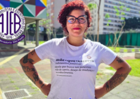 Jo Melo: Escritora Autista passa a integrar a Associação de Jornalistas e Escritoras do Brasil - AJEB. Ela é autora de Hipérboles.