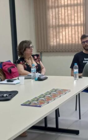 Curso "Escritas autistas: uma autocorpografia de autores autistas" ocorreu durante a Jornada de Estudos da Linguagem da UfPEl.