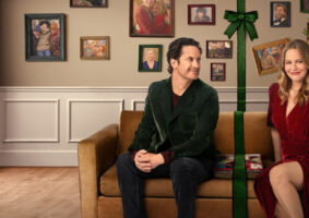 O divórcio consciente em filme da Netflix Um Natal Ex-pecial. Estrelas dos anos 1990, Alicia Silverstone e Melissa Joan Hart, brilham.